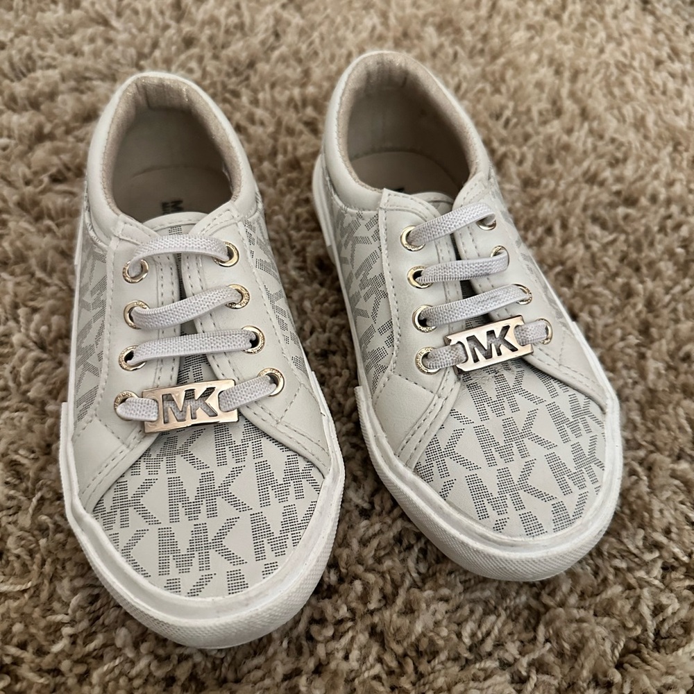 Michael Kors Kids Cream and Silver Sneakers